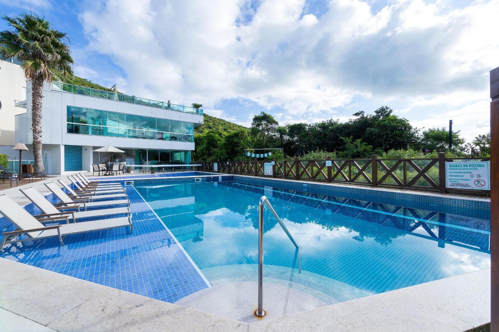 Varandas Do Atlantico: Luxurious Beachfront Condo with Heated Pool Bombinhas Exterior photo